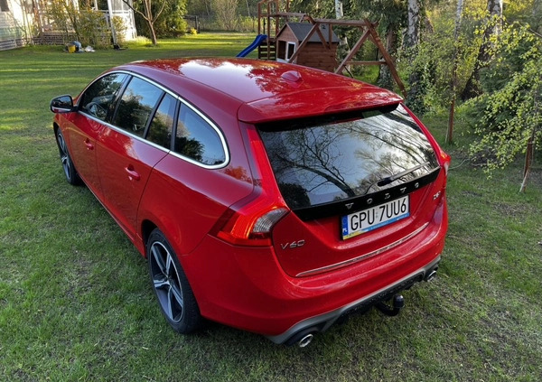 Volvo V60 cena 74900 przebieg: 158000, rok produkcji 2016 z Puck małe 232